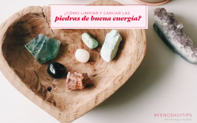 Limpiar y cargar las piedras de buena energía.